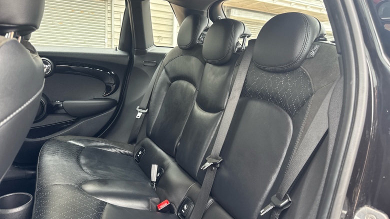 MINI Hatchback 2.0 Cooper S Sport II 5dr Auto Petrol Hatchback